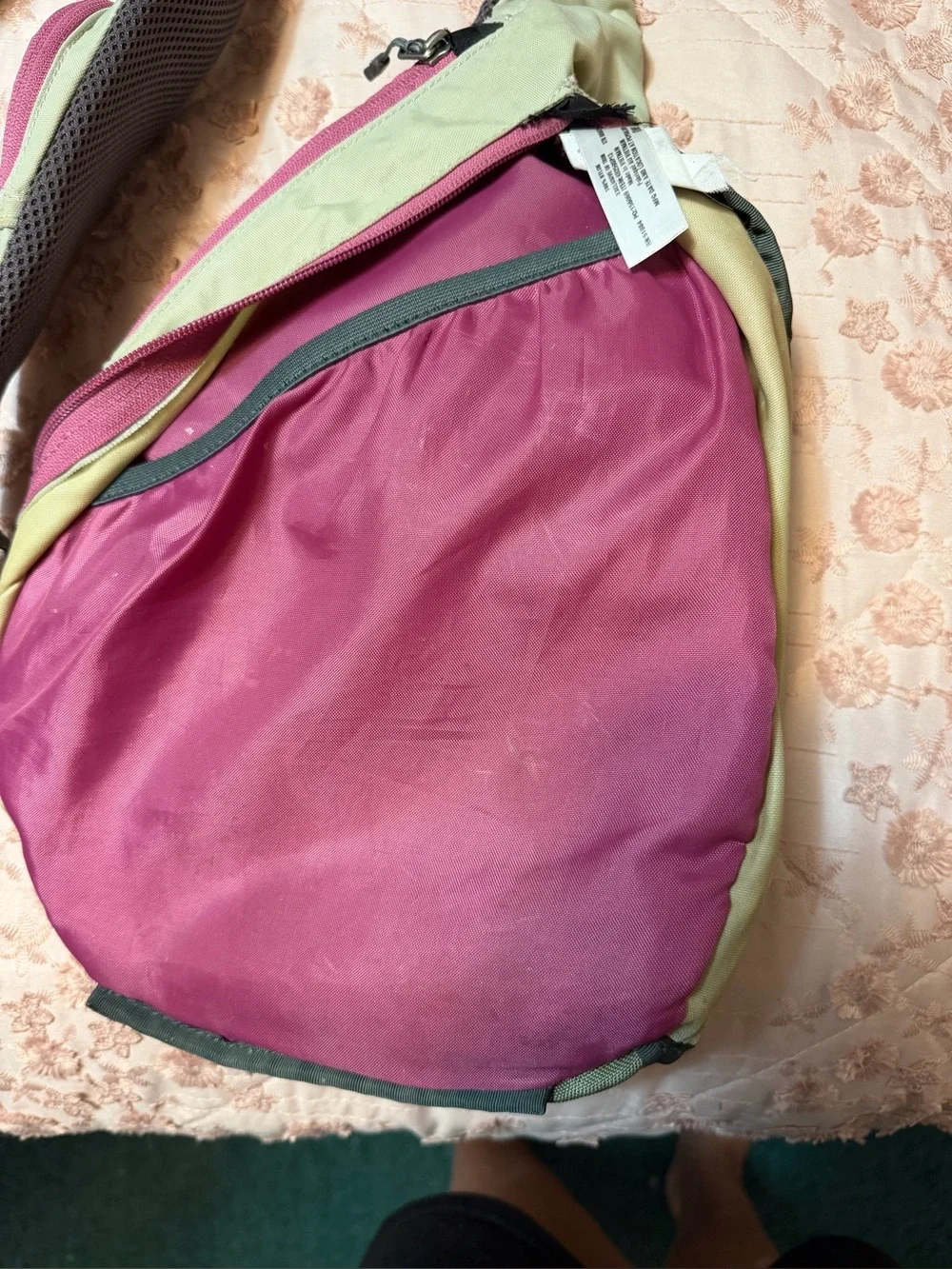 Patagonia Vintage 2013 Atom Sling Bag 8L - Sage Green / Pink (SP13)